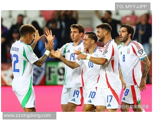 足球场上的可爱风暴那些爱卖萌的明星们的趣味瞬间与精彩表现